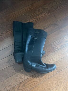 Clarks Black Leather Mid-Calf Heeled Riding Boots